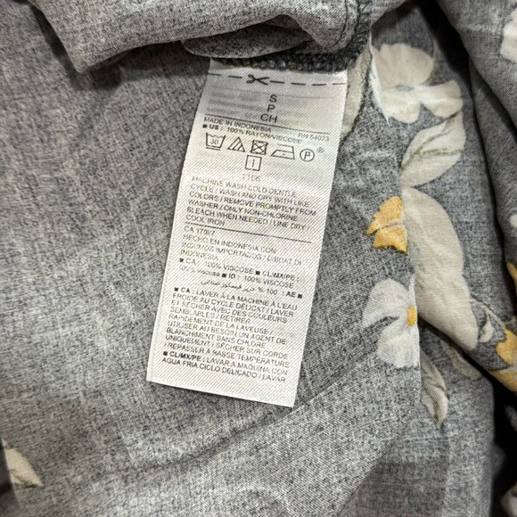 Old Navy On/Off Shoulder Dress Size S - Picture 9 of 9